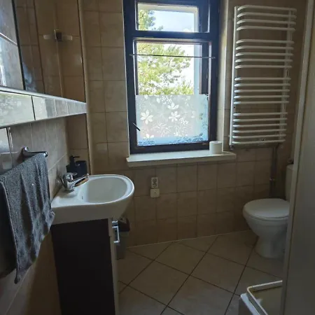 Pensjonacik W Zaciszu Nad Jeziorem Z Sauna Chalet
