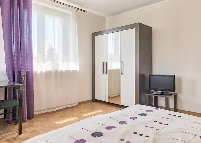 Pensjonacik W Zaciszu Nad Jeziorem Z Sauna Chalet
